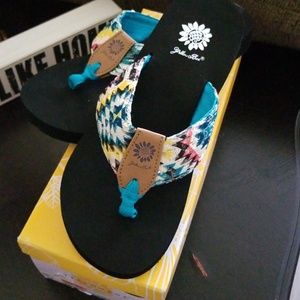 yellowbox sandles